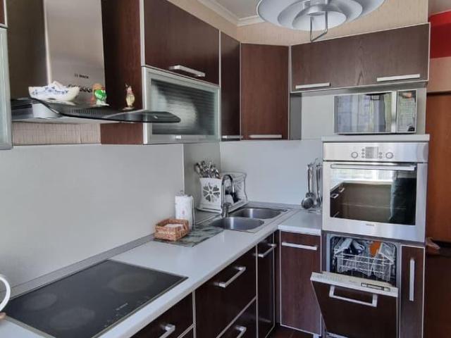 продажа жилая Барнаул улица Антона Петрова, 241