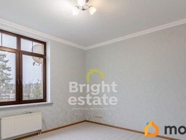 продажа жилая деревня Новинки улица Малахитовая, 5