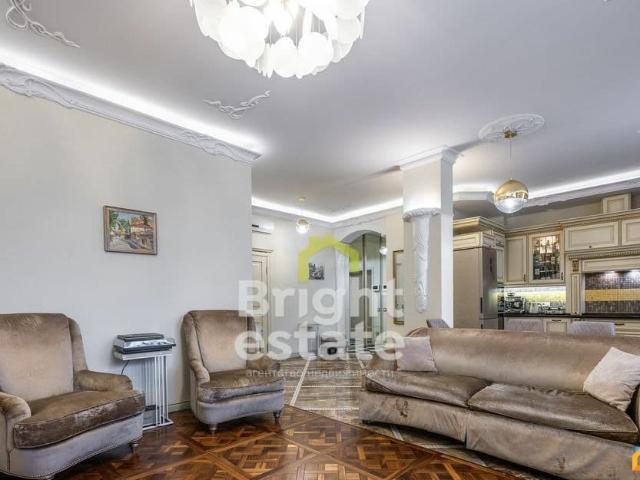 продажа жилая деревня Новинки улица Малахитовая, 7