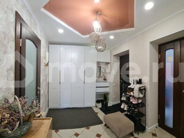 продажа жилая Екатеринбург ул. Краснолесья, 14к2