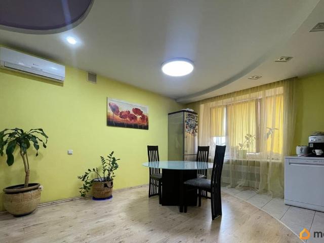 продажа жилая Екатеринбург улица Тверитина, 34/4