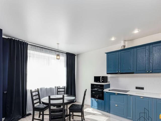 продажа жилая Челябинск проспект Героя России Е.Н. Родионова, 13