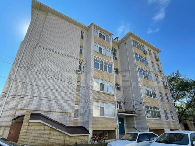 продажа жилая Элиста ул. басангова, 2а