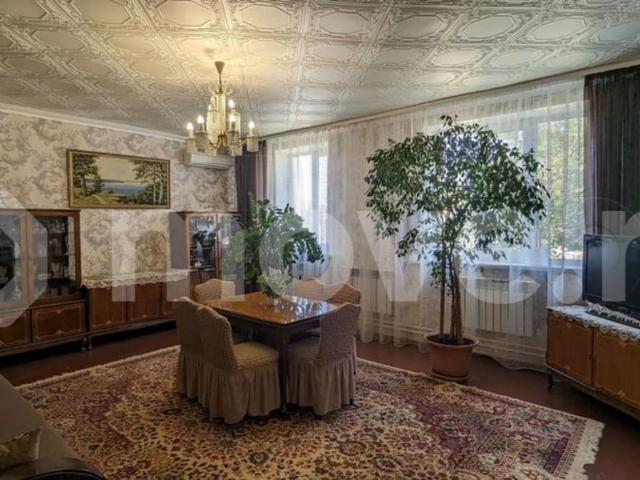 продажа жилая Красный Кут ул. Московская ул, 73
