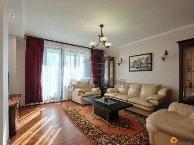 продажа жилая Красноярск улица Молокова, 1к3