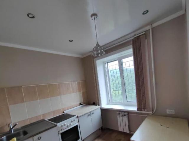 продажа жилая Холмск улица Крузенштерна, 4А