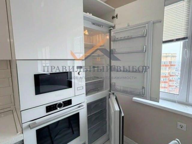 продажа жилая Оренбург улица Лукиана Попова, 103