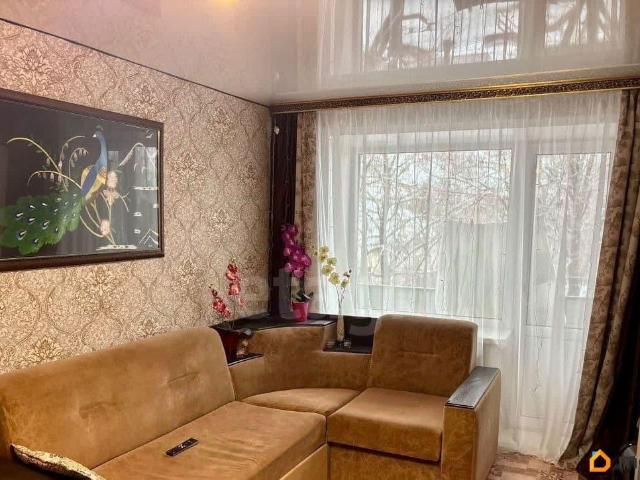 продажа жилая Остров 1 Мая улица, 14/11