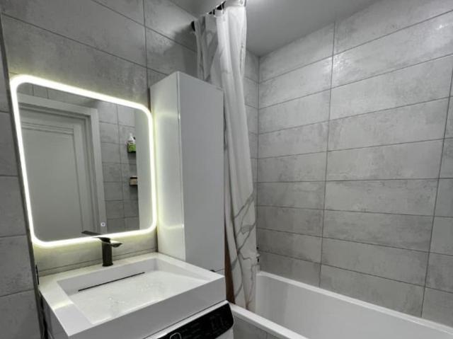 продажа жилая Мегион улица Нефтяников, 14