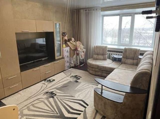продажа жилая Мегион улица Сутормина, 6
