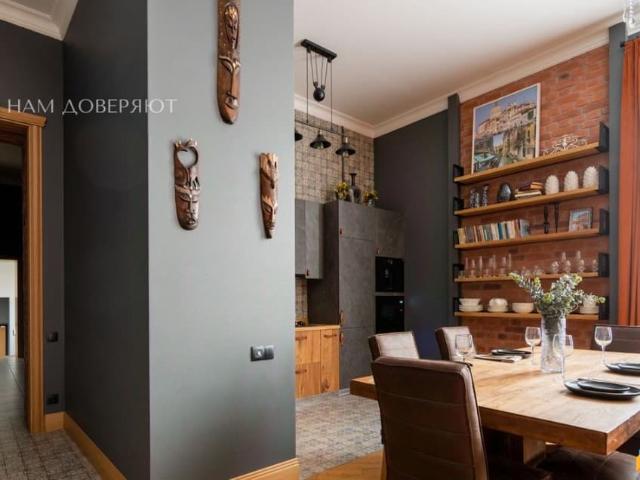 продажа жилая Санкт Петербург Итальянская улица, 11