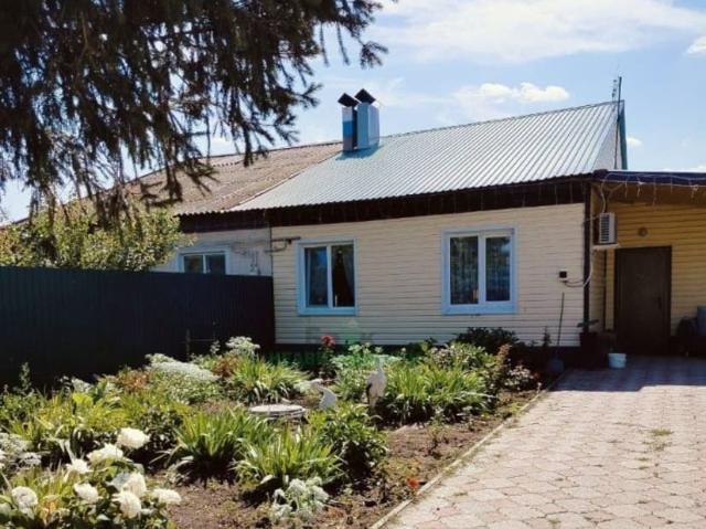 продажа жилая село Маянга Молодежная улица, 21