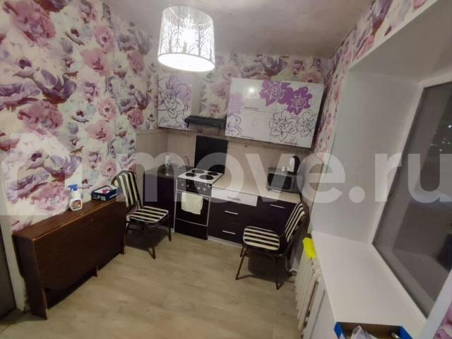 продажа жилая Стрежевой ул. Строителей, 30