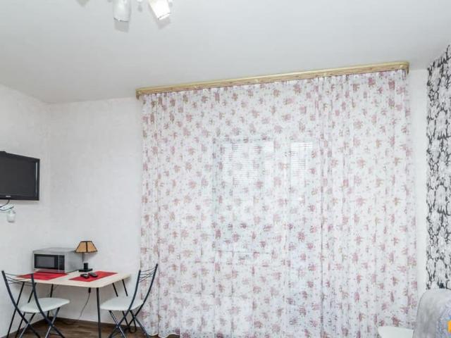 продажа жилая Сургут улица Александра Усольцева, 8