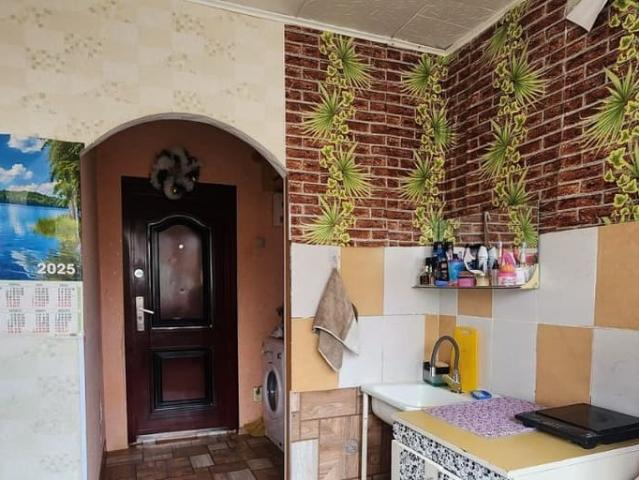 продажа жилая поселок Шабровский улица Ленина, 4