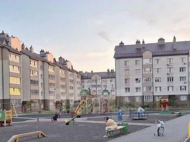 продажа жилая поселок Элитный улица Венская, 24