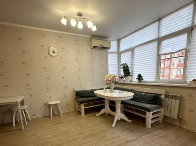 продажа жилая поселок городского типа Яблоновский Солнечная улица, 43Ак4