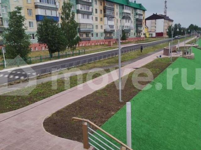 продажа жилая поселок городского типа Излучинск ул. Набережная ул, 5