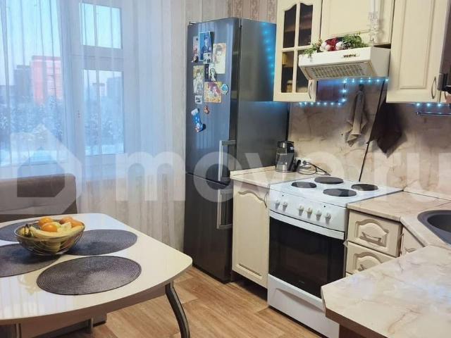 продажа жилая поселок городского типа Излучинск ул. Пионерная ул, 2