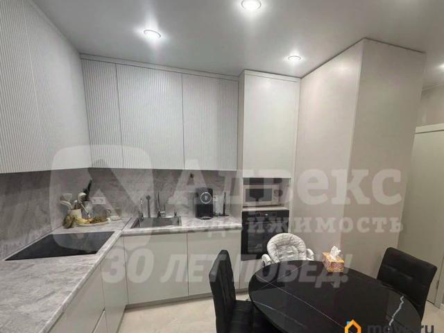 продажа жилая поселок Московский улица Лиственная, 19