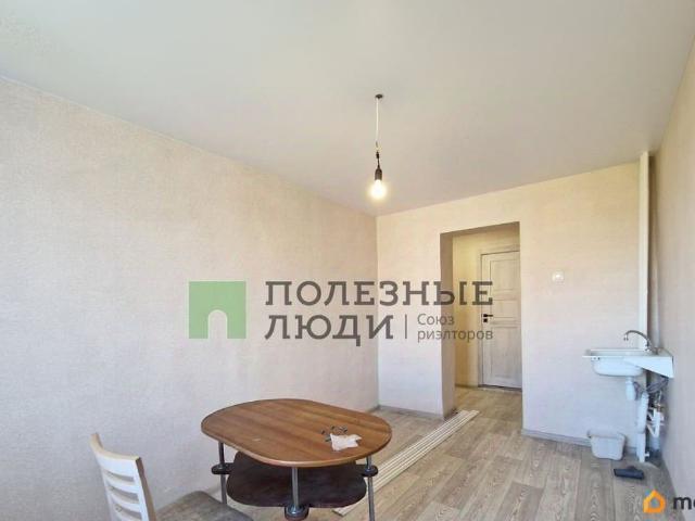 продажа жилая рабочий поселок Емельяново улица СПТУ 81, 1А