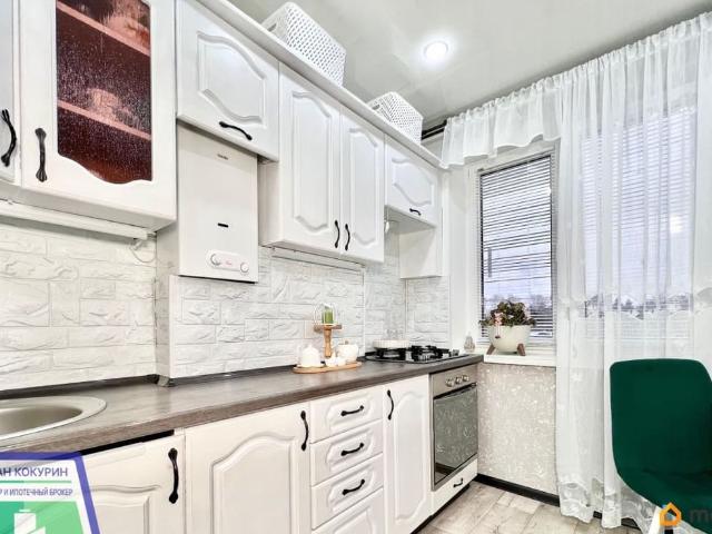 продажа жилая рабочий поселок Ильиногорск улица Угарова, 11