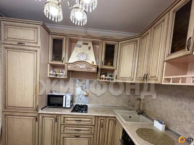продажа жилая рабочий поселок Колывань улица Карла Маркса, 112