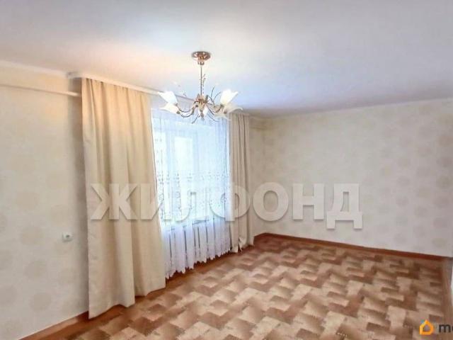 продажа жилая рабочий поселок Колывань улица Мира, 11А