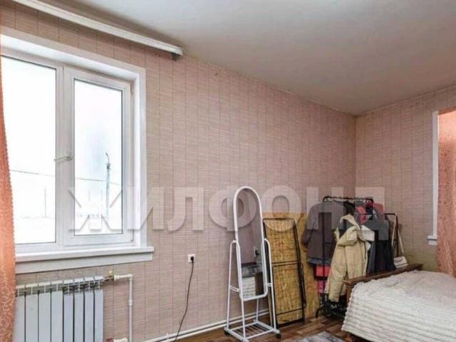 продажа жилая рабочий поселок Колывань улица Солнечная, 4