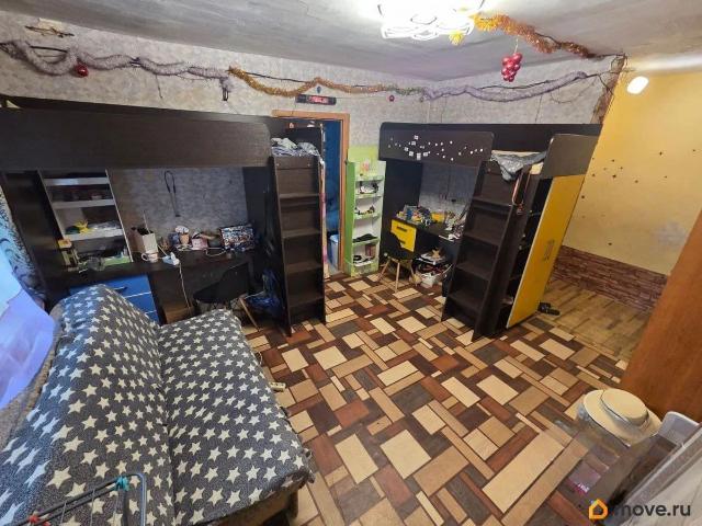 продажа жилая рабочий поселок Крестцы улица Краснова, 2А