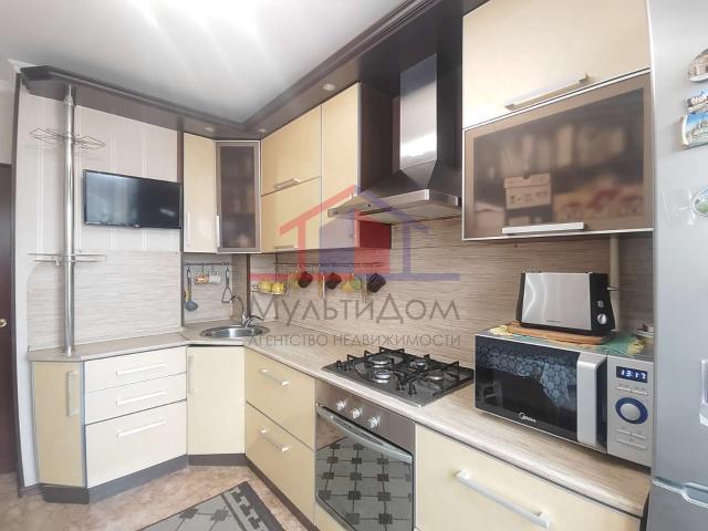 продажа квартира Губкин Раевского улица, 2