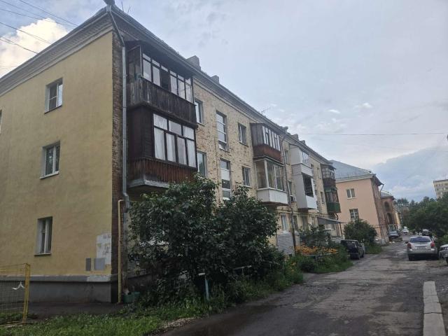 продажа квартира Ижевск Орджоникидзе улица, 30