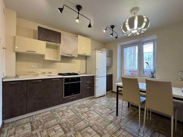 продажа квартира Киров Казанская улица, 18