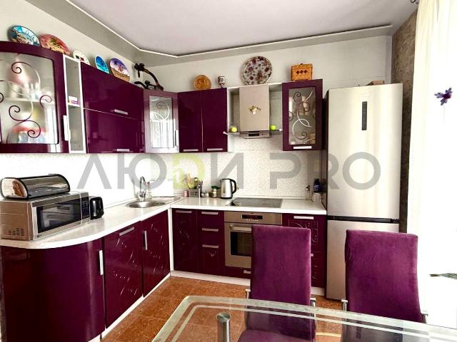 продажа квартира Сыктывкар Свободы улица, 13/8