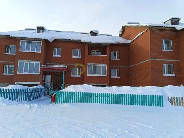 продажа квартира Усть Кулом село Луговая улица, 6