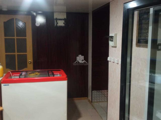 продажа коммерческая Ивица село Центральная улица, 46 а