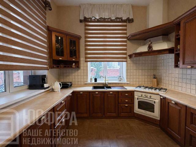 продажа коттедж Волгоград Ленинаканская улица