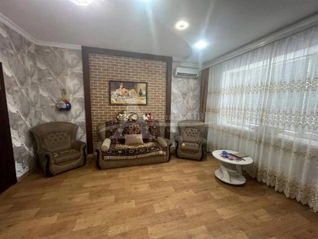 продажа коттедж Зеленокумск Короткий пер