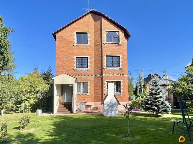 продажа загородная деревня Чиверево улица Абрикосовая, 9