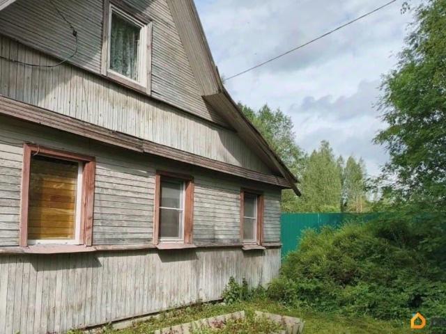 продажа загородная деревня Кленно улица Среднесельская, 11