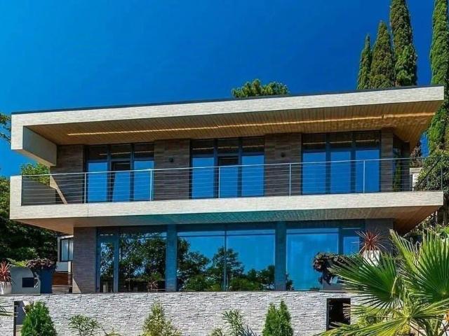 продажа загородная Сочи улица Малый Ахун