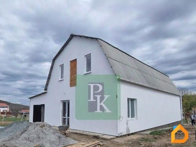 продажа загородная село Украинка улица Луговая, 2
