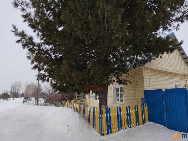 продажа загородная село Балахтон улица Комарова, 12