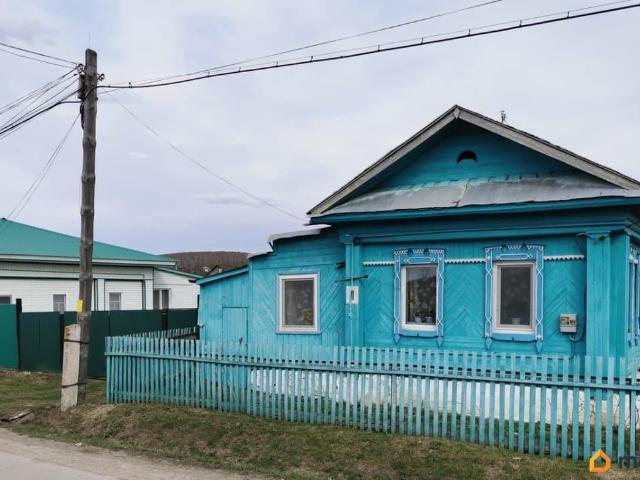 продажа загородная село Большеустьикинское Советская улица, 11