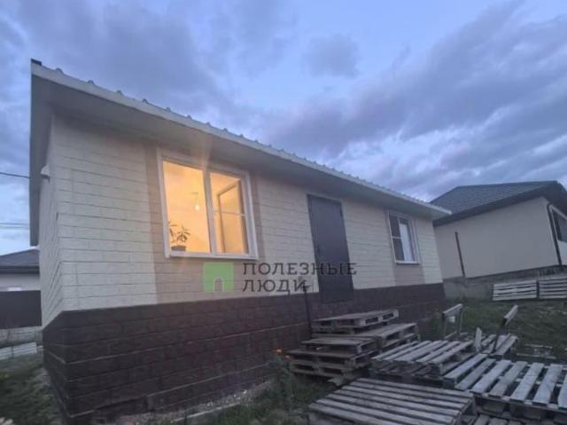 продажа загородная село Борисовка улица Старшего Лейтенанта Сергея Мороза, 10