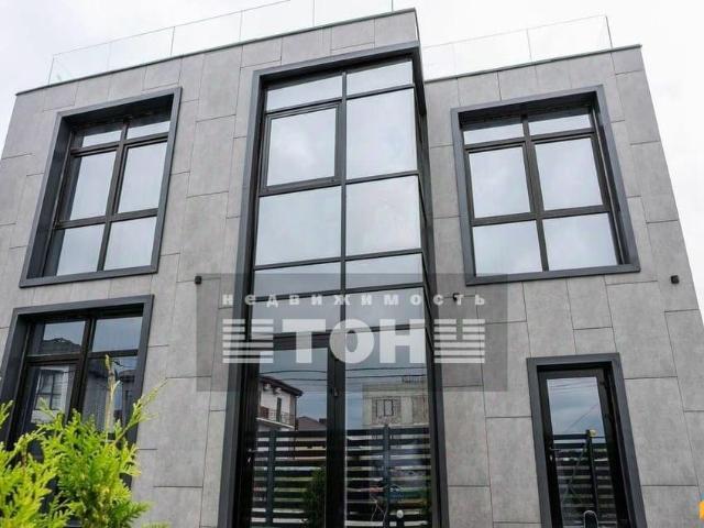 продажа загородная село Дивноморское улица Платановая