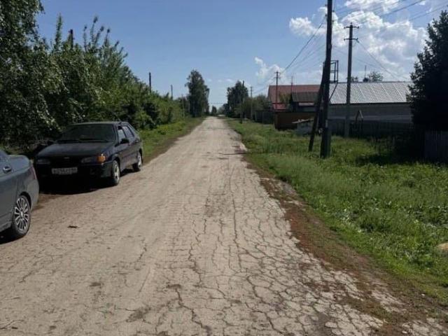 продажа загородная село Дмитриевка Советская улица, 11