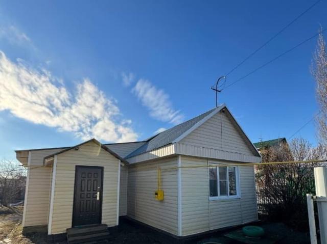 продажа загородная село Еманжелинка улица Чекмарева, 32