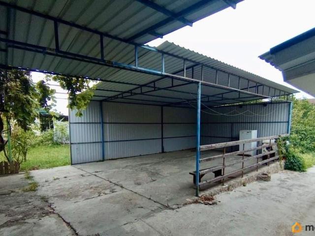 продажа загородная село Криница улица Мира, 18