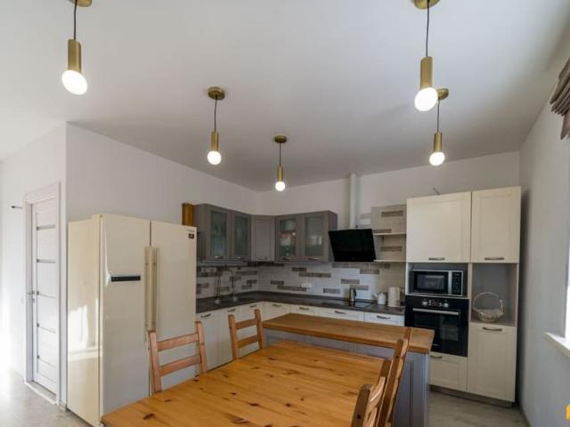 продажа загородная село Мирное улица Кленовая, 21